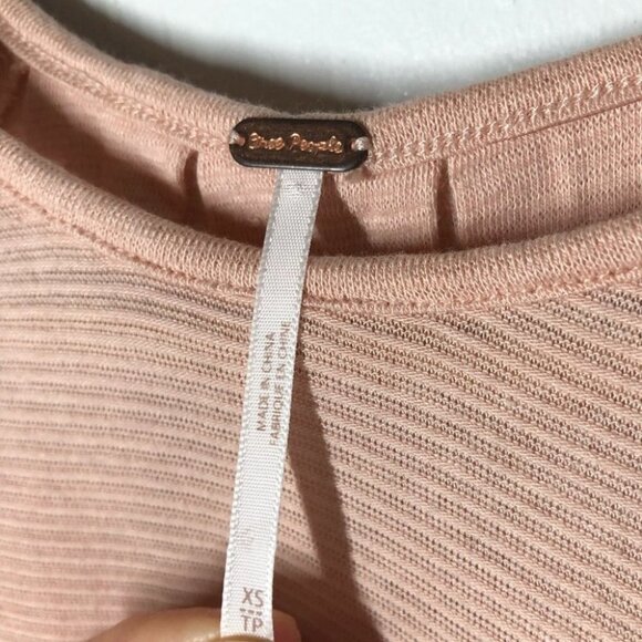 FREE People Billowy Sleeve Peach Pink  Long Sleeve T-Shirt Size XS - Picture 6 of 7